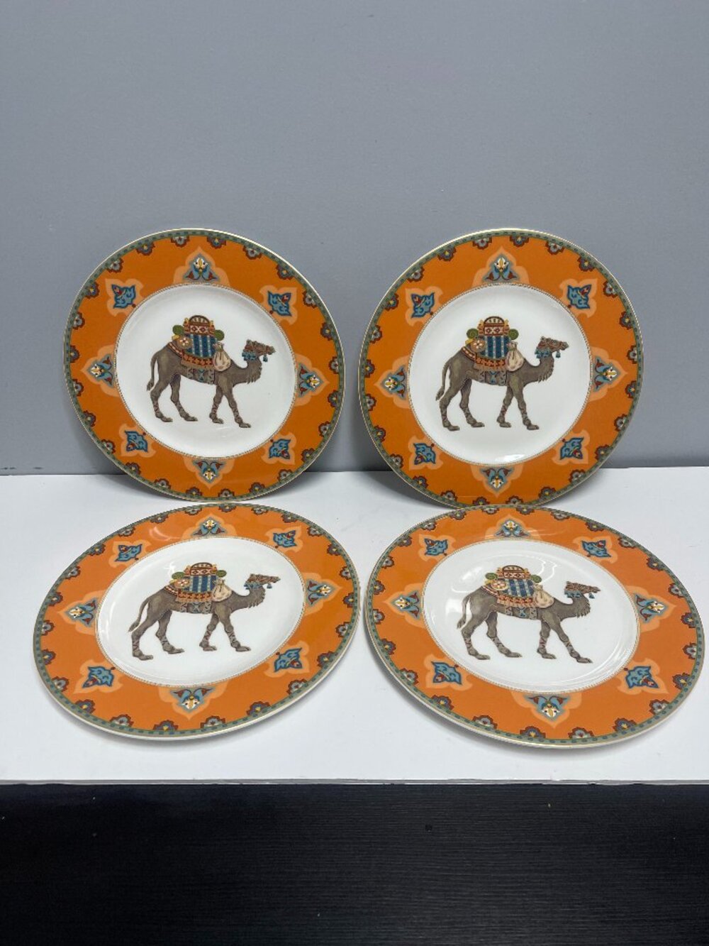 Villeroy & Boch Samarkand Mandarin Camel Salad Plates Set of 4